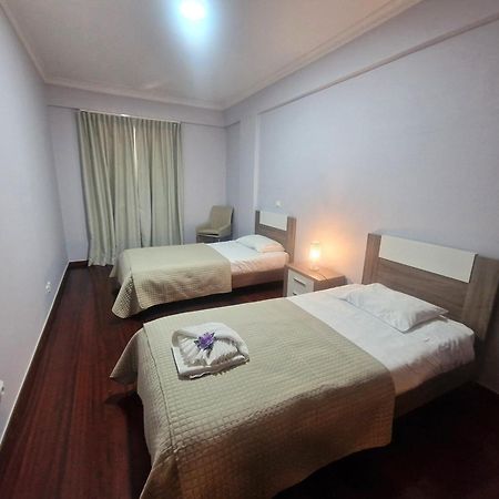 פונשל Alex Apartment מראה חיצוני תמונה