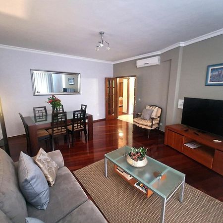 פונשל Alex Apartment מראה חיצוני תמונה