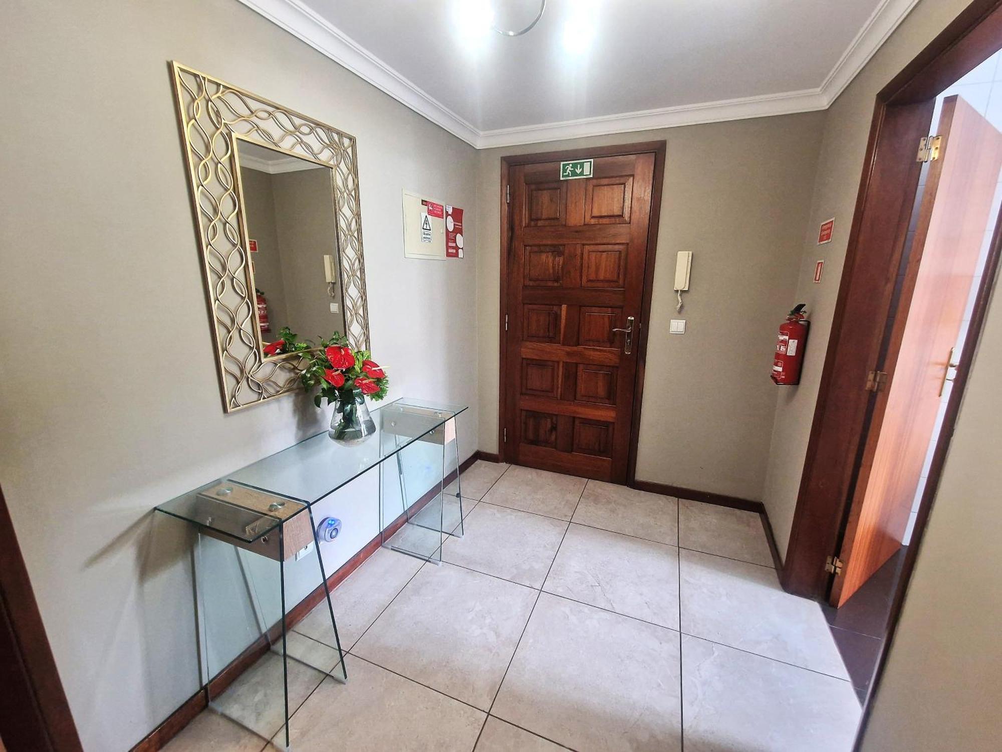 פונשל Alex Apartment מראה חיצוני תמונה